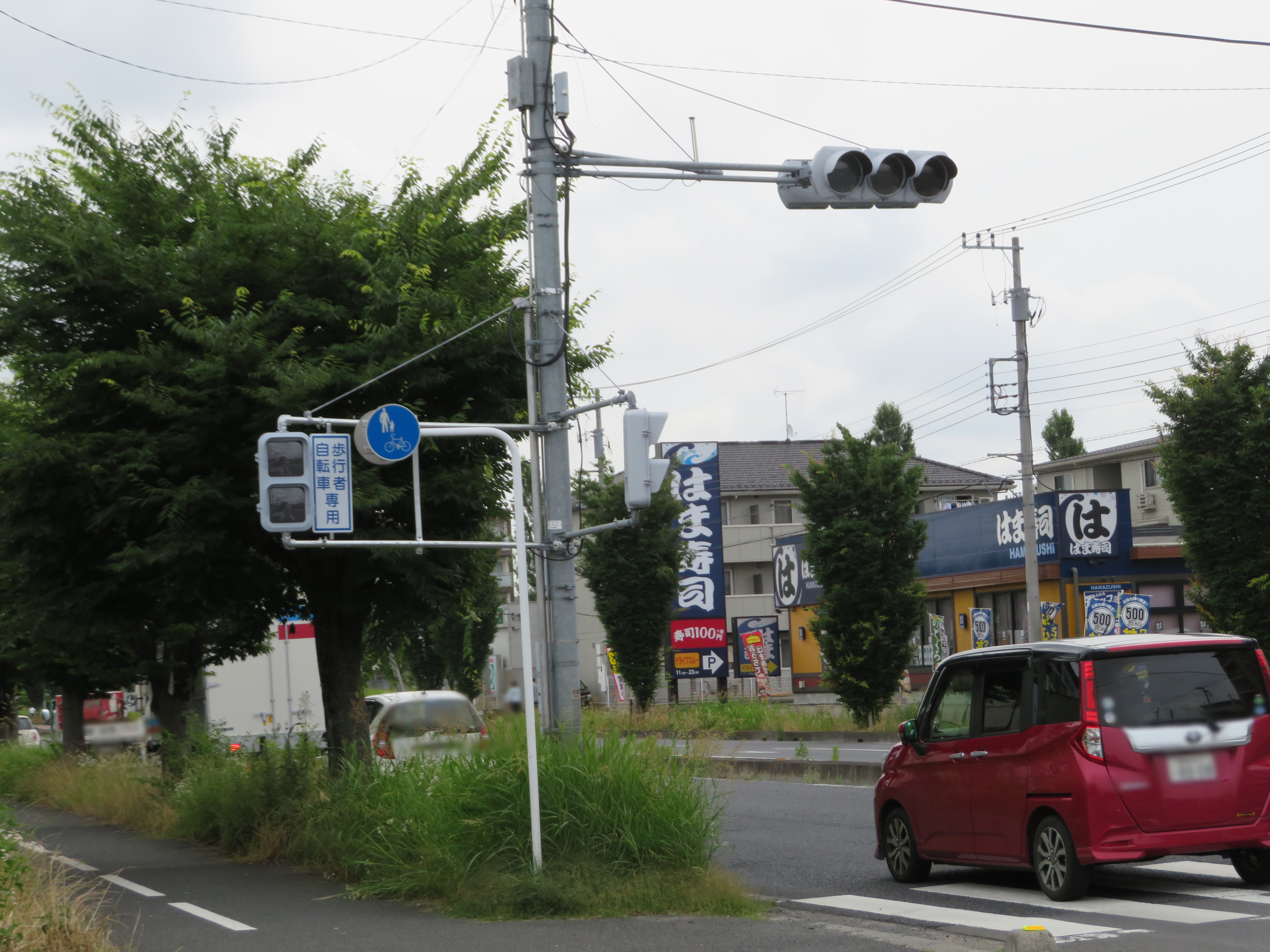 年6月18日 県道52号 の はま寿司 近くの交差点に歩行者用信号が設置されていた件 越谷レイクタウン散歩